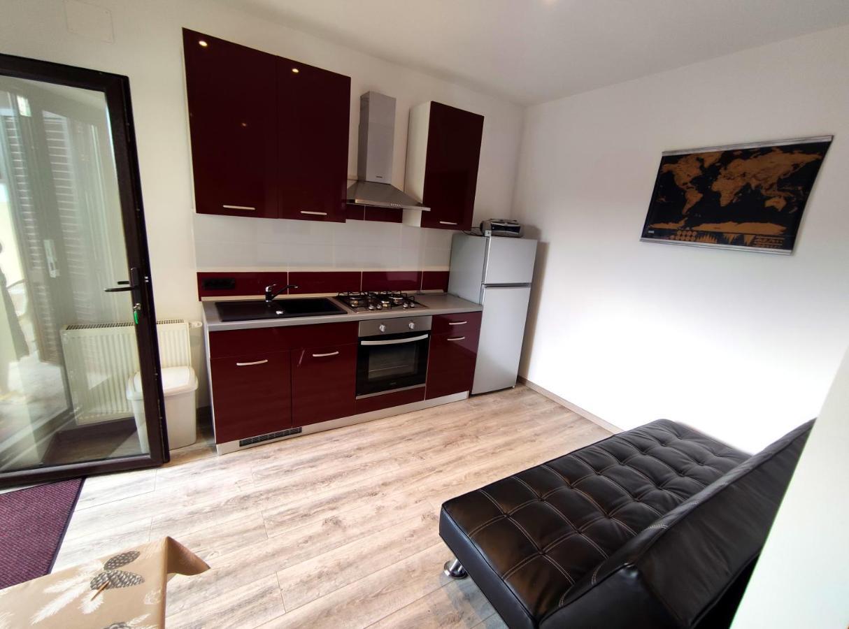 Apartmani Melia Marčelji Екстериор снимка