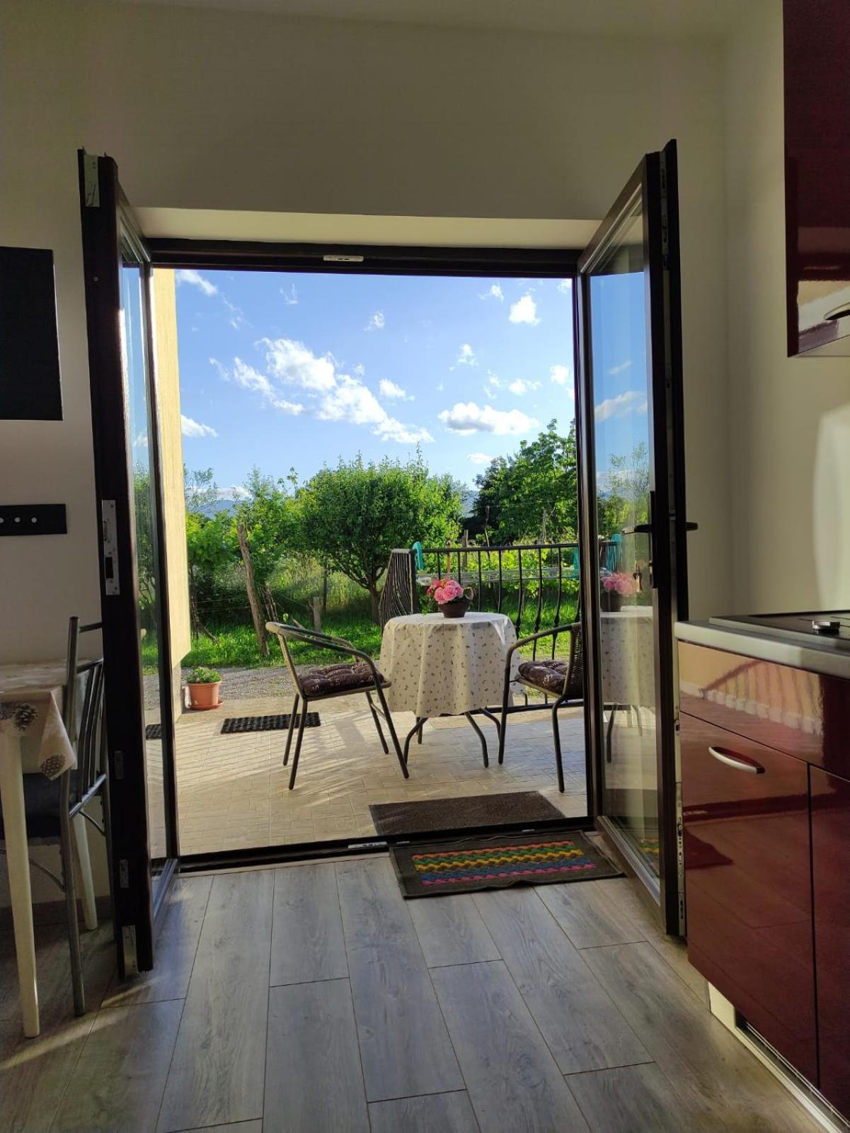 Apartmani Melia Marčelji Екстериор снимка